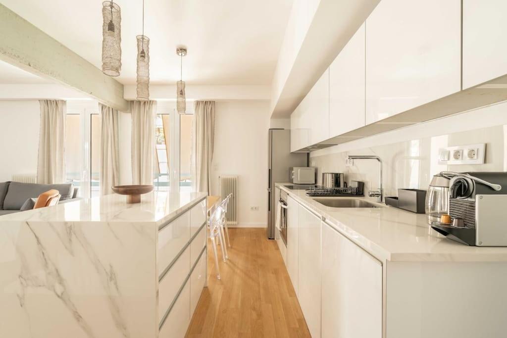 Bright & Airy 2Bd Apt Close To National Garden Athen Eksteriør bilde